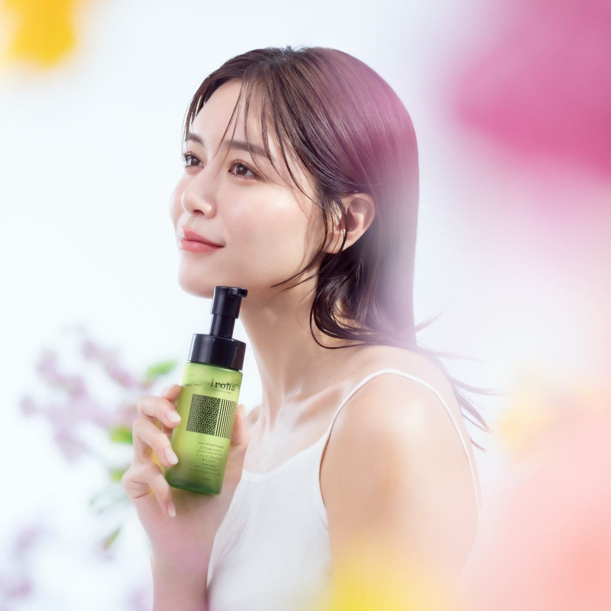 iroha INTIMATE WASH (FOAM TYPE) Bergamot and Bitter Orange