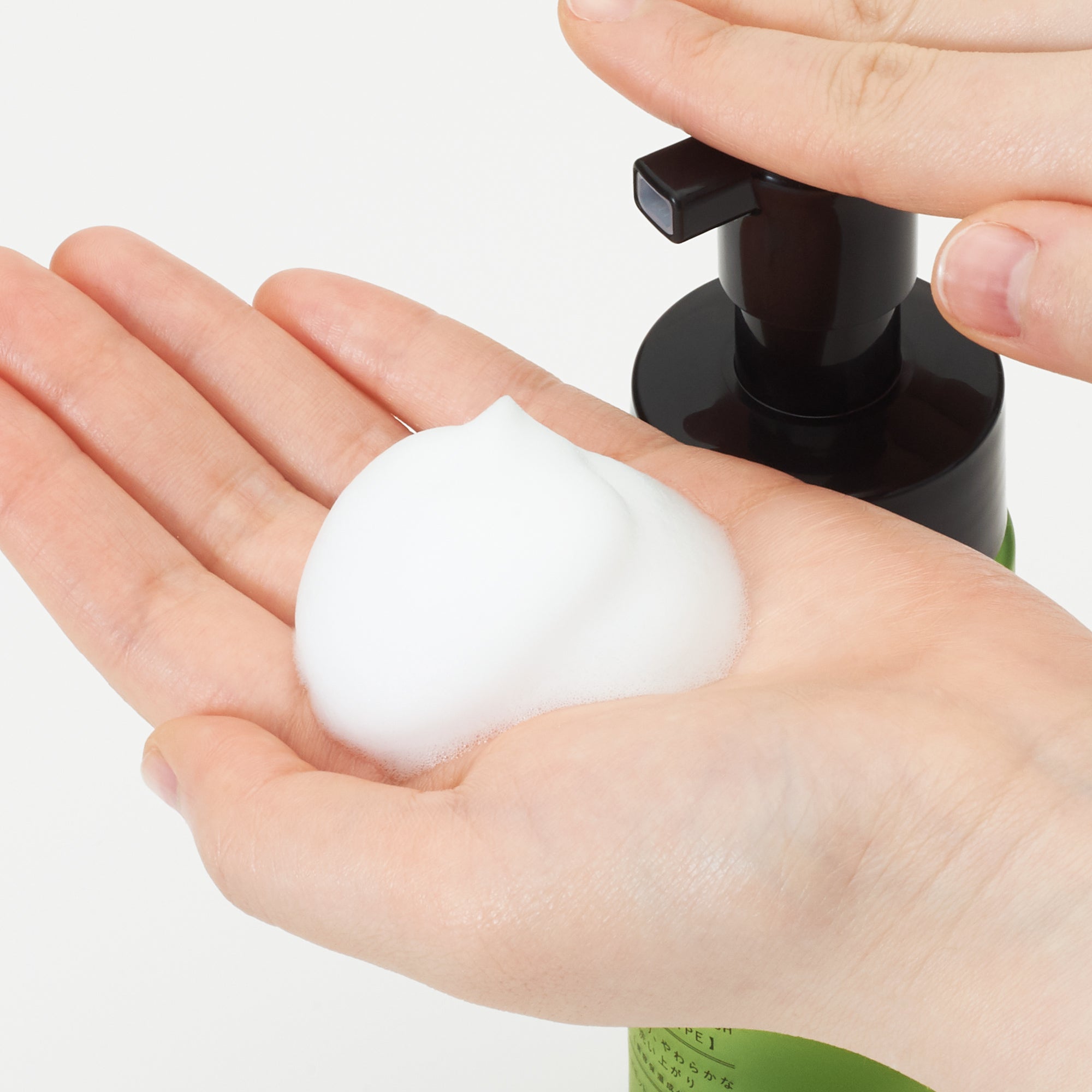 iroha INTIMATE WASH (FOAM TYPE) Bergamot and Bitter Orange