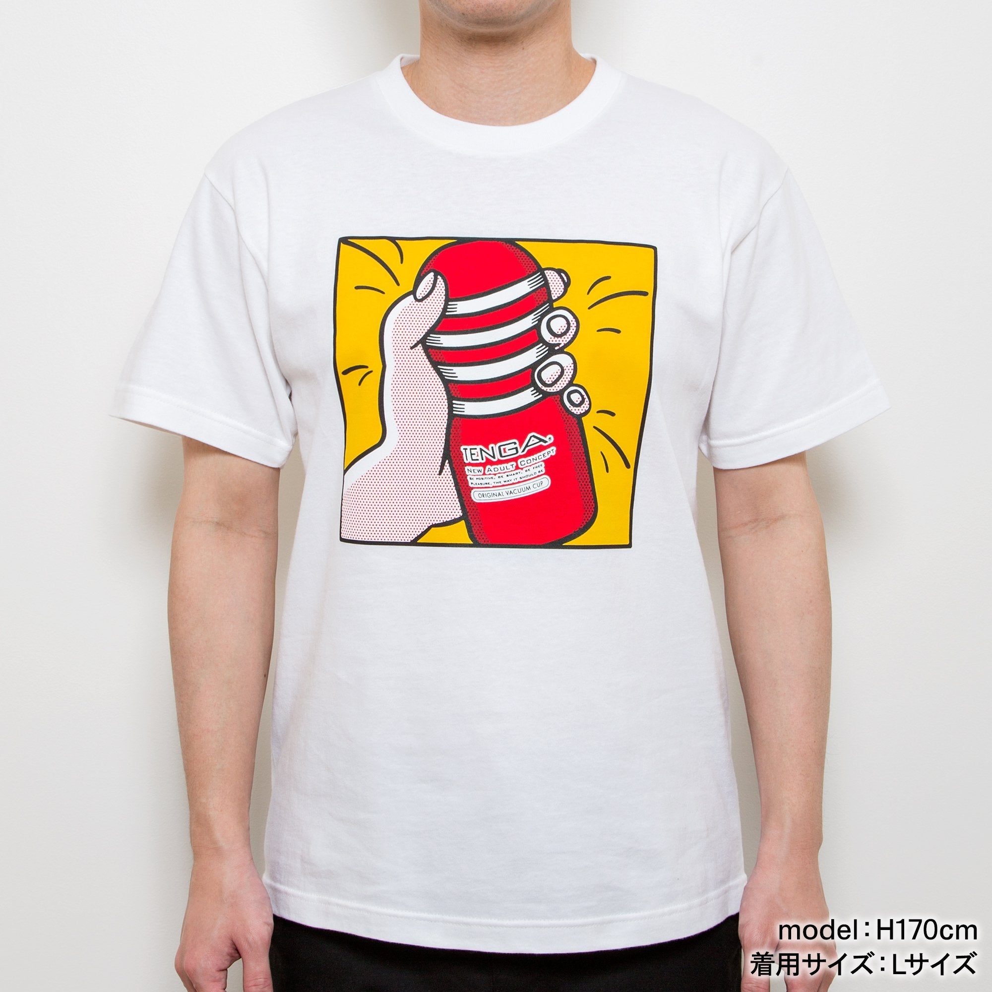 Playing with TENGA T-SHIRT Blanc x Jaune