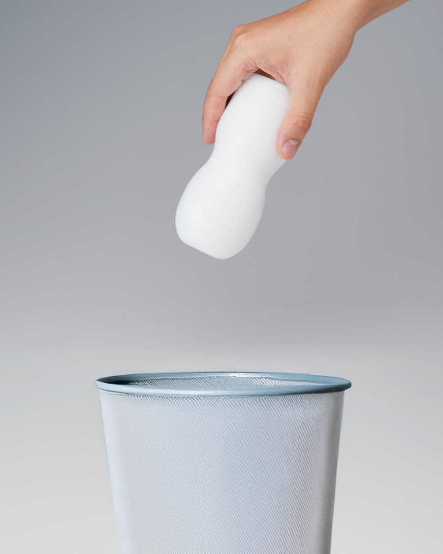 TENGA CUP jetée à la poubelle